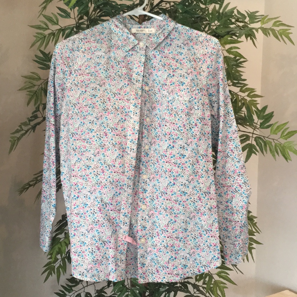 3/$15 Lightweight Button Down